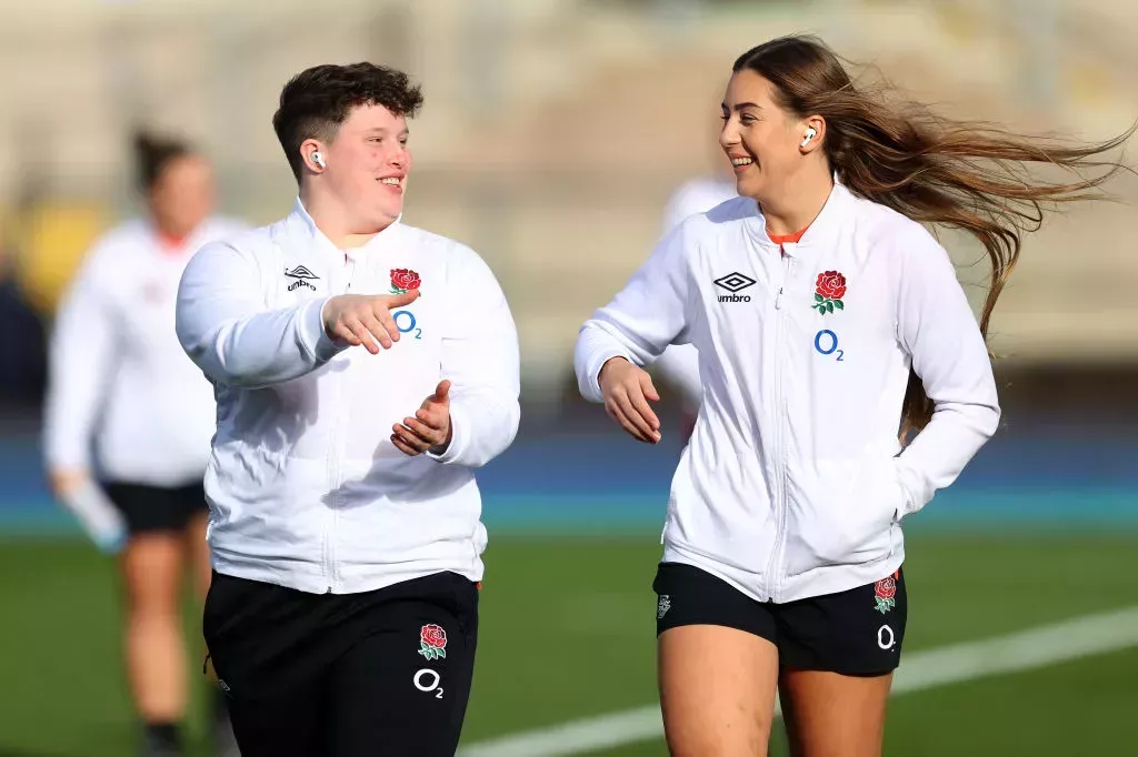 Holly Aitchison y Hannah Botterman, la pareja más poderosa del rugby inglés, comparten su inspiradora historia de amor