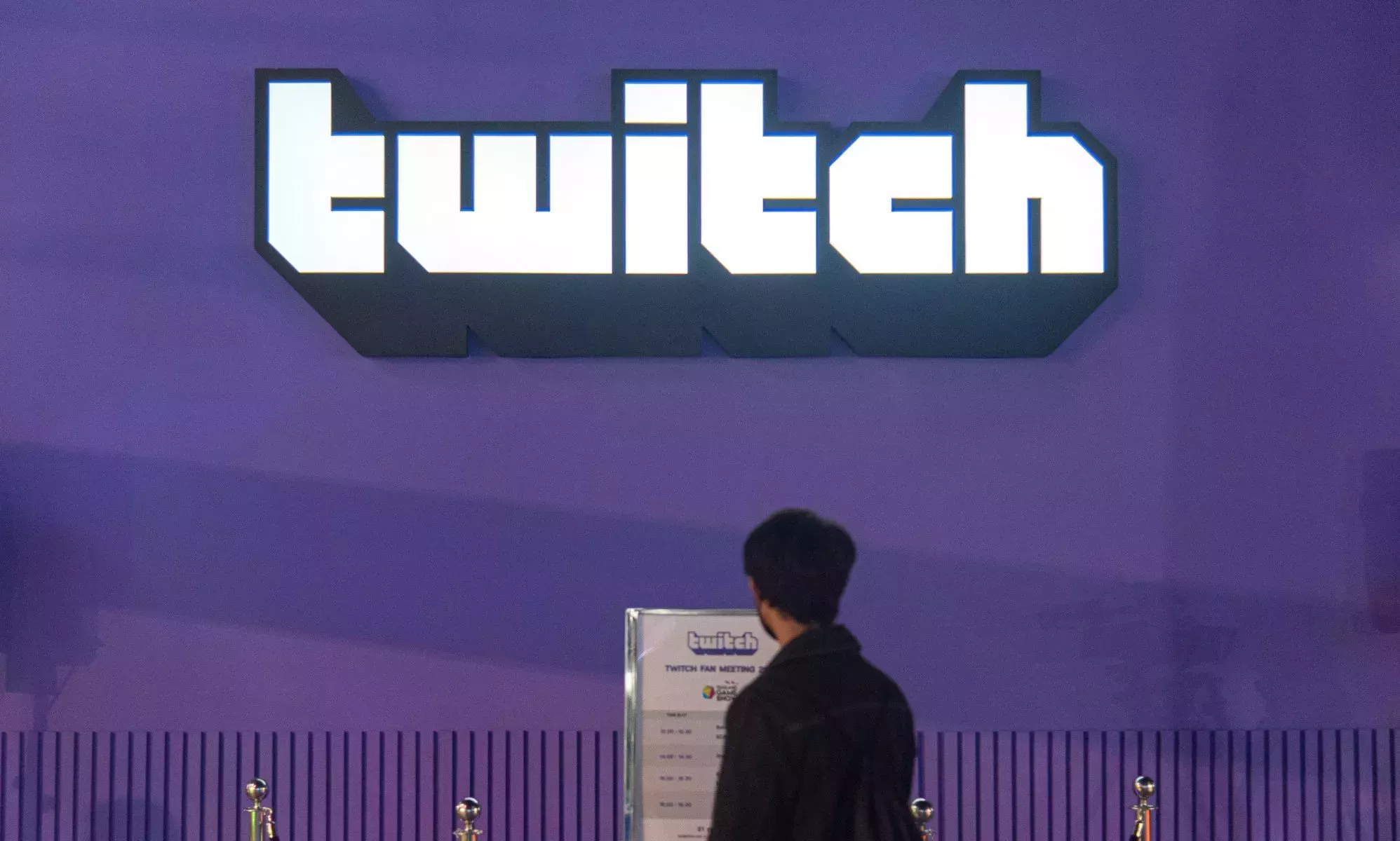 Twitch elimina la Alianza LGB antitrans de la lista de organizaciones benéficas aprobadas por violar la 