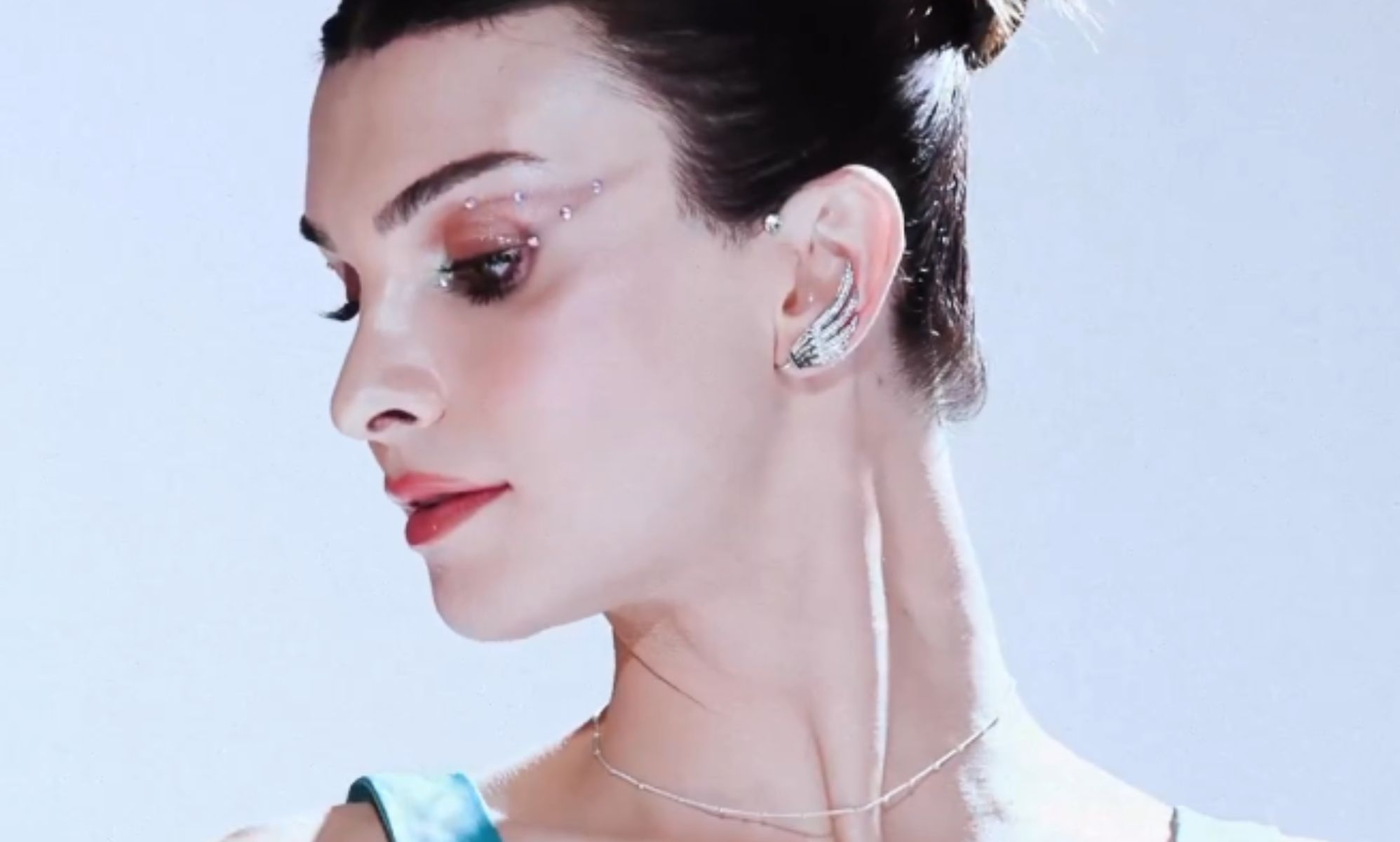 Dylan Mulvaney nos enseña en TikTok su alegría trans