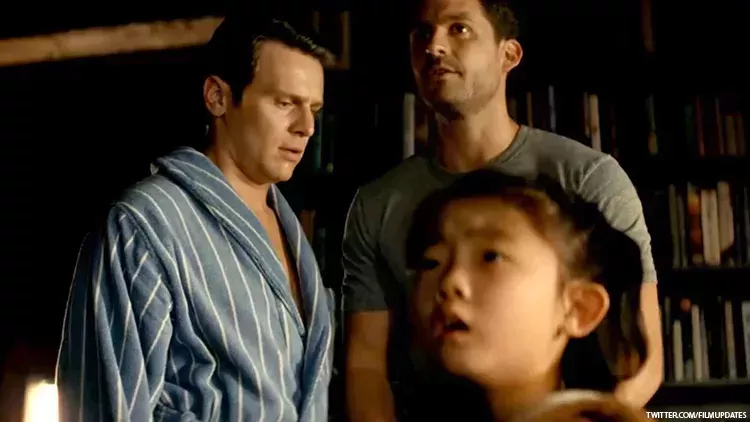 Jonathan Groff, Ben Aldridge Shine in 2nd Knock at the Cabin Trailer knock at the cabin