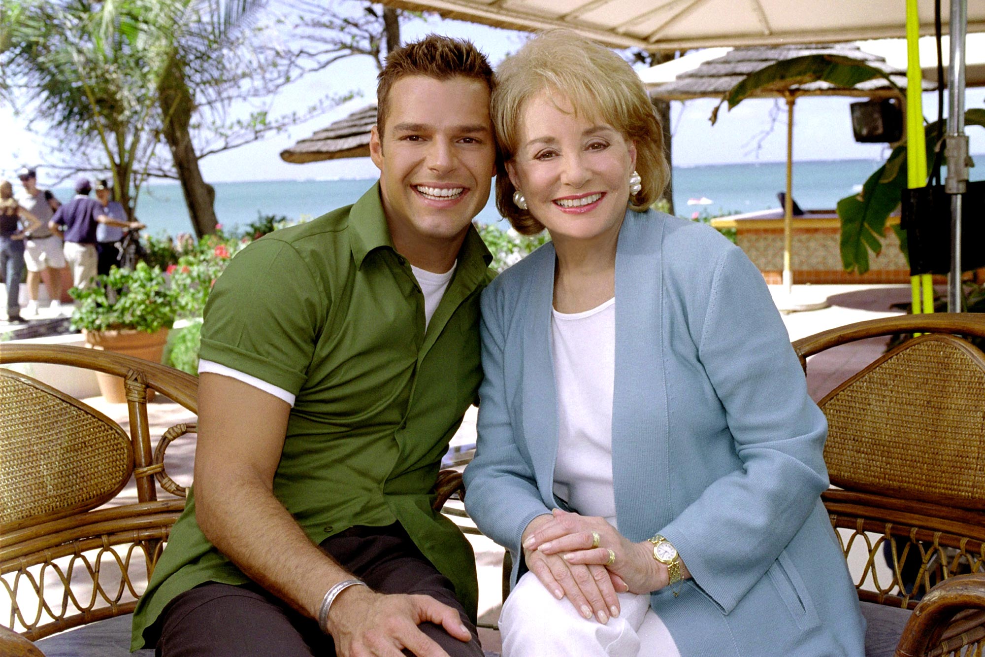 La periodista Barbara Walters se arrepintió de sacar del armario a Ricky Martin