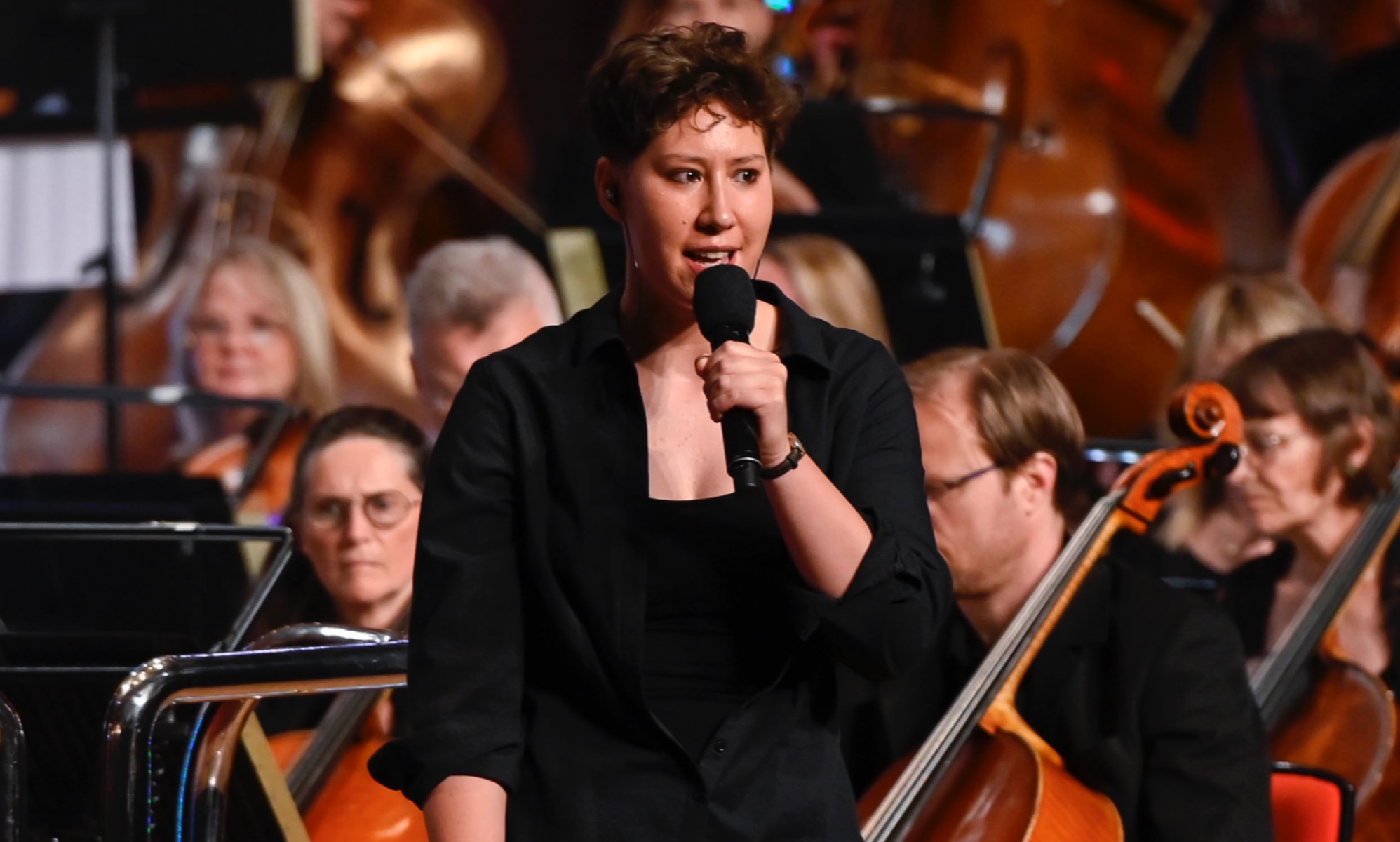 La poetisa Jasmine Gardosi habla de la euforia de género