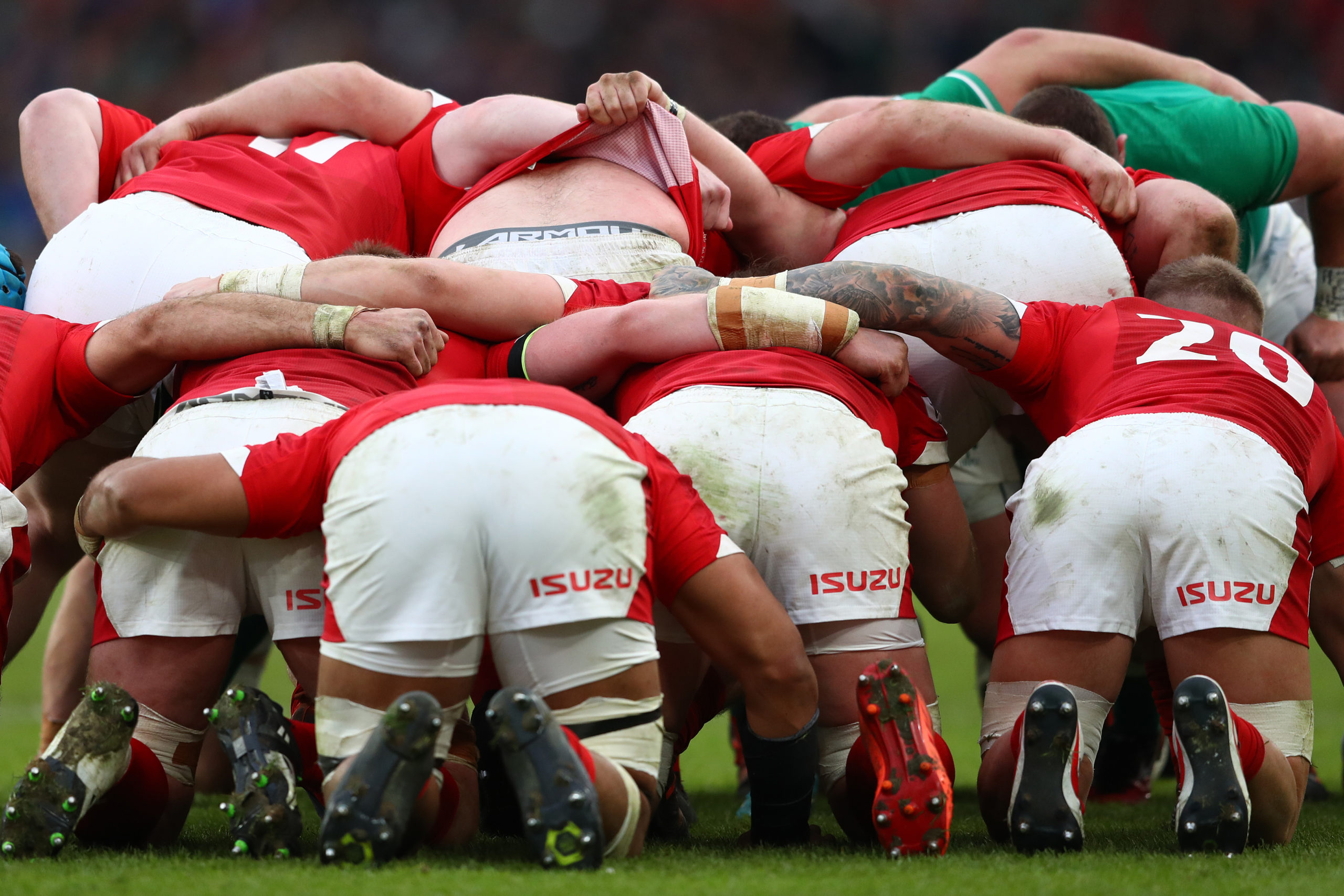La organización de rugby de Gales enfrenta las acusaciones de homofobia y racismo