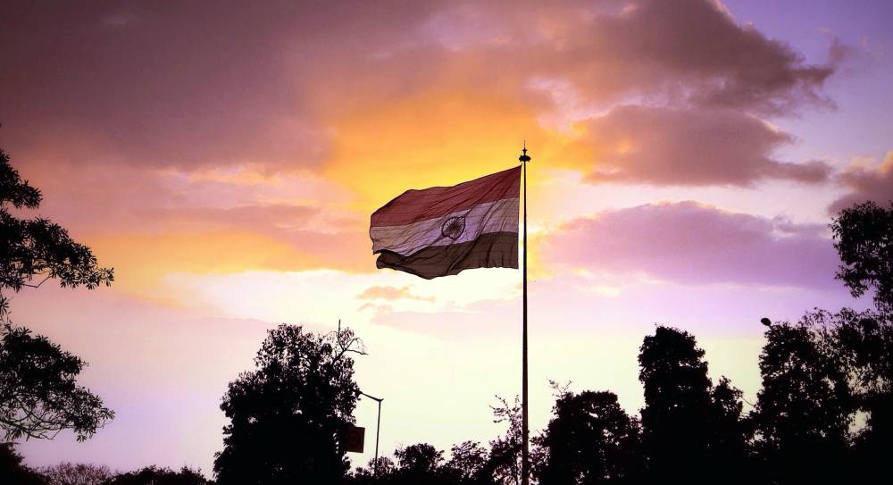 Un padre y su hijo acusados de matar a un hombre homófobo en la India