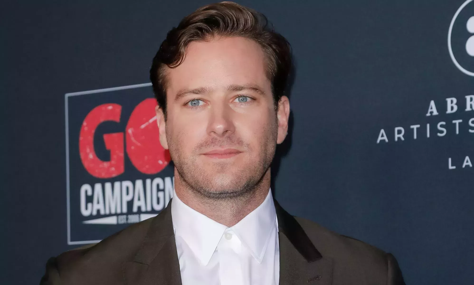 Armie Hammer rompe el silencio sobre las acusaciones de violación, el escándalo de canibalismo y el estilo de vida BDSM