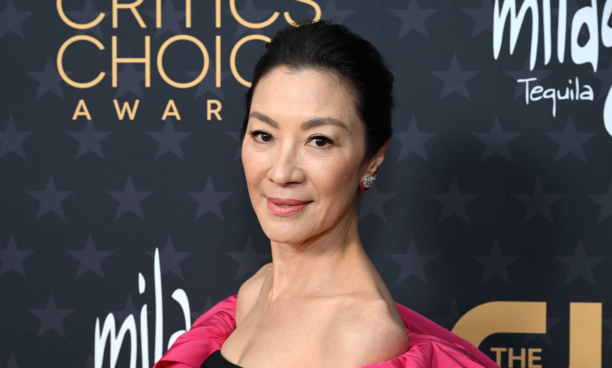 Michelle Yeoh fue presionada para dejar la actuación