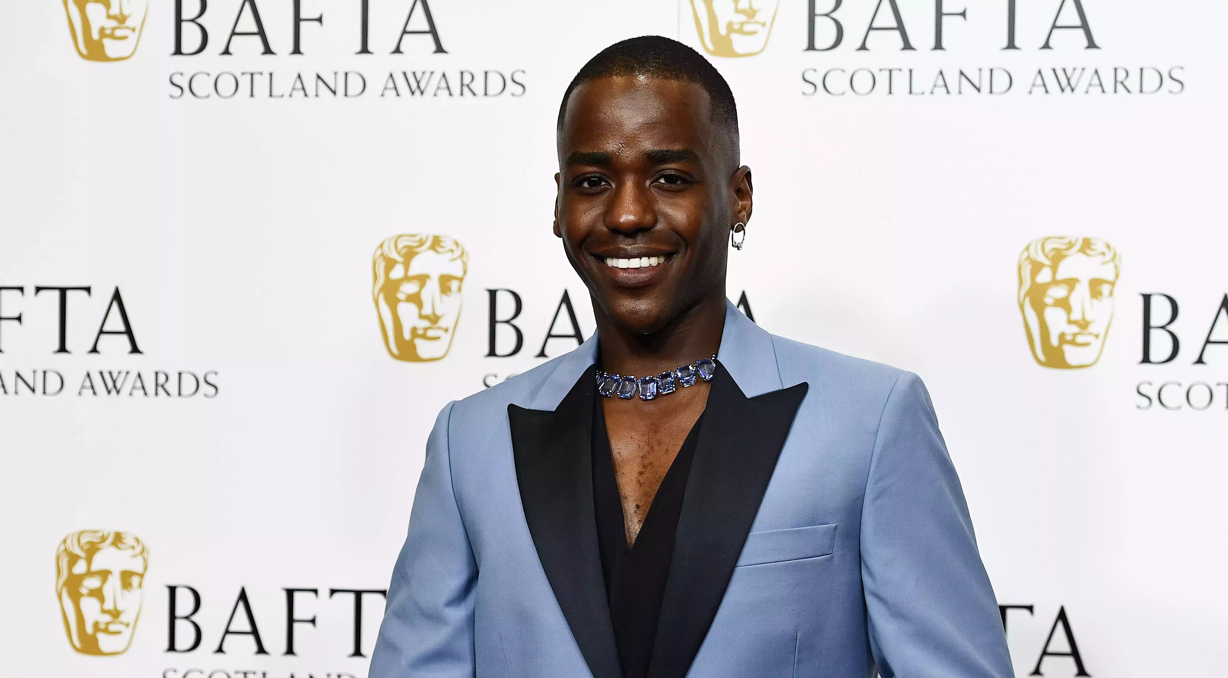 Ncuti Gatwa, estrella de Doctor Who, nunca ha revelado p&uacute;blicamente su sexualidad, as&iacute; que deja de suponer que es gay.