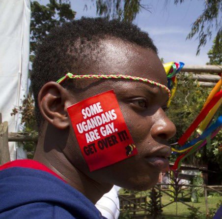 El gobierno británico financia una organización anti-LGBTQ+ en Uganda