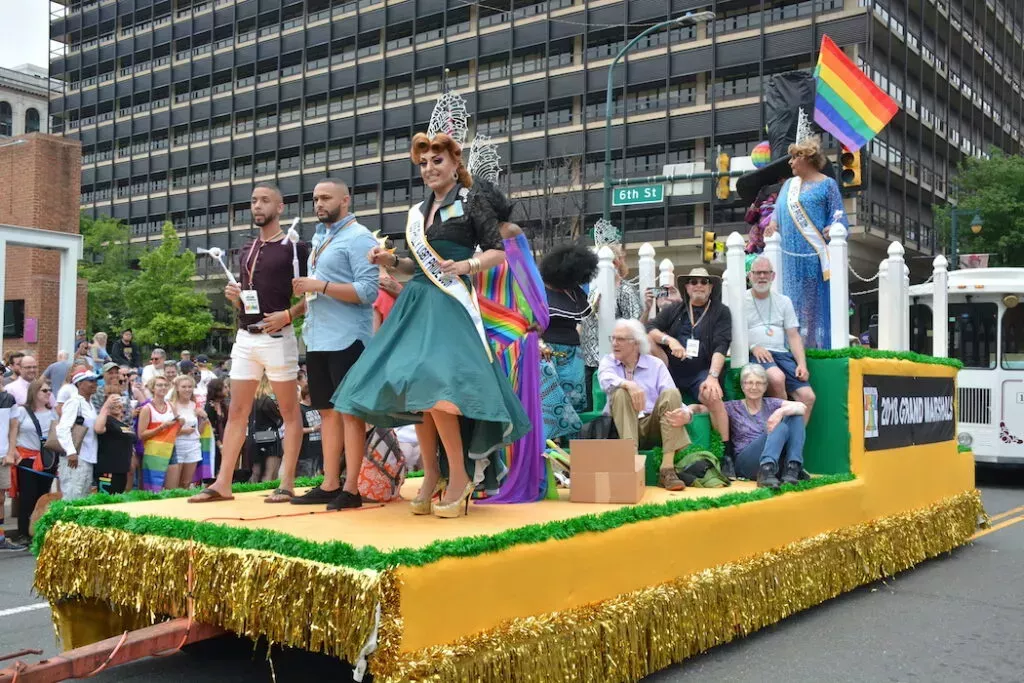 La vibrante cultura en torno a la comunidad LGBTQ+ de Filadelfia