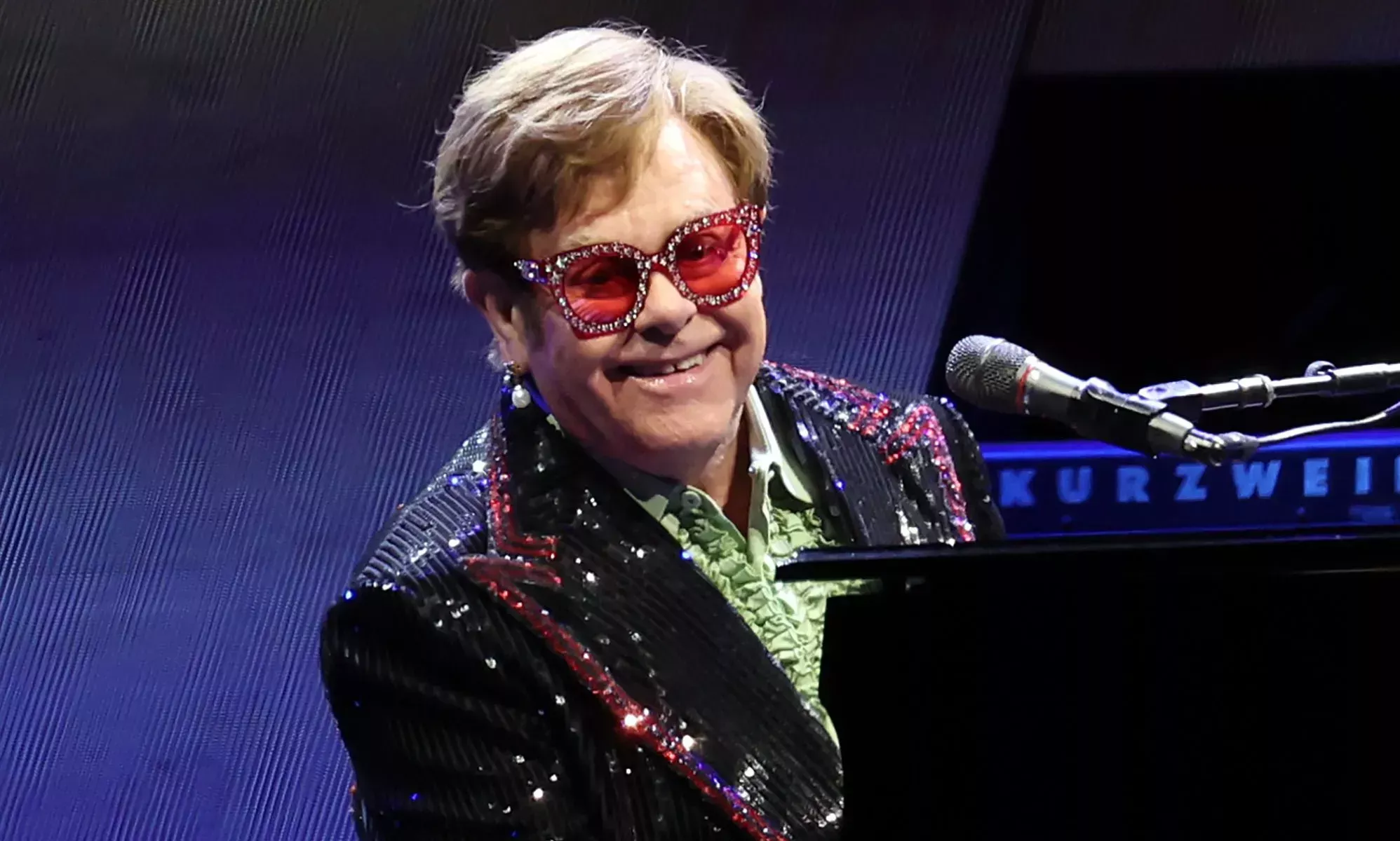 Elton John cierra su última gira de despedida con un sentido mensaje a sus fans