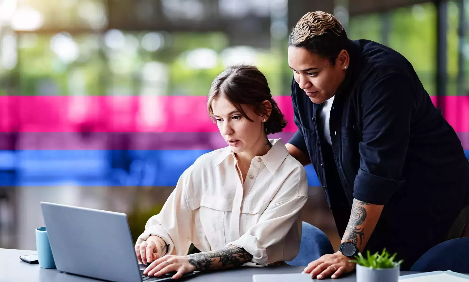 El borrado bisexual también es un problema en el lugar de trabajo: así se combate