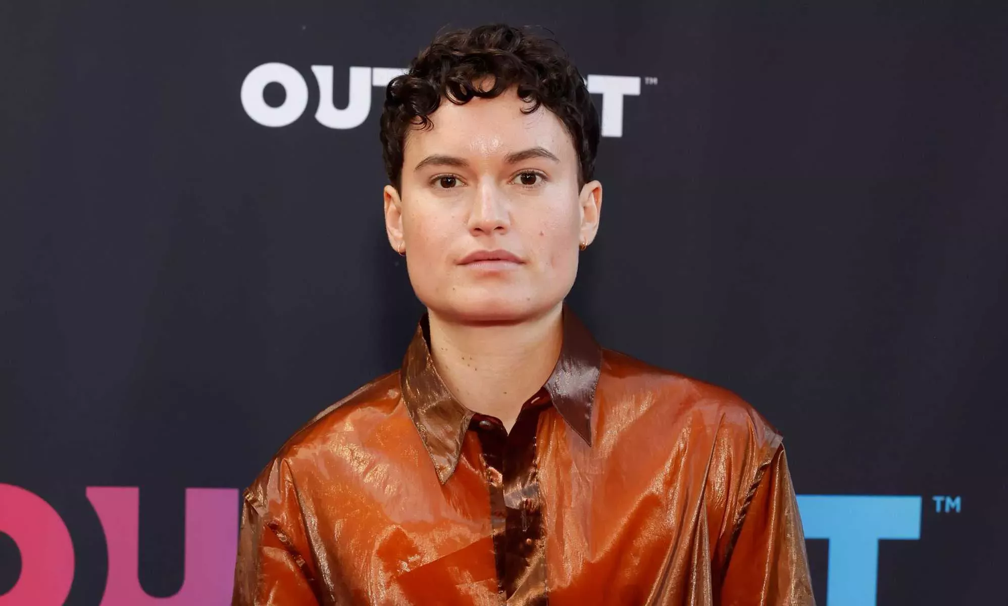 El actor trans Lio Mehiel explica por qué las huelgas de Hollywood son vitales para los trabajadores de todo el mundo