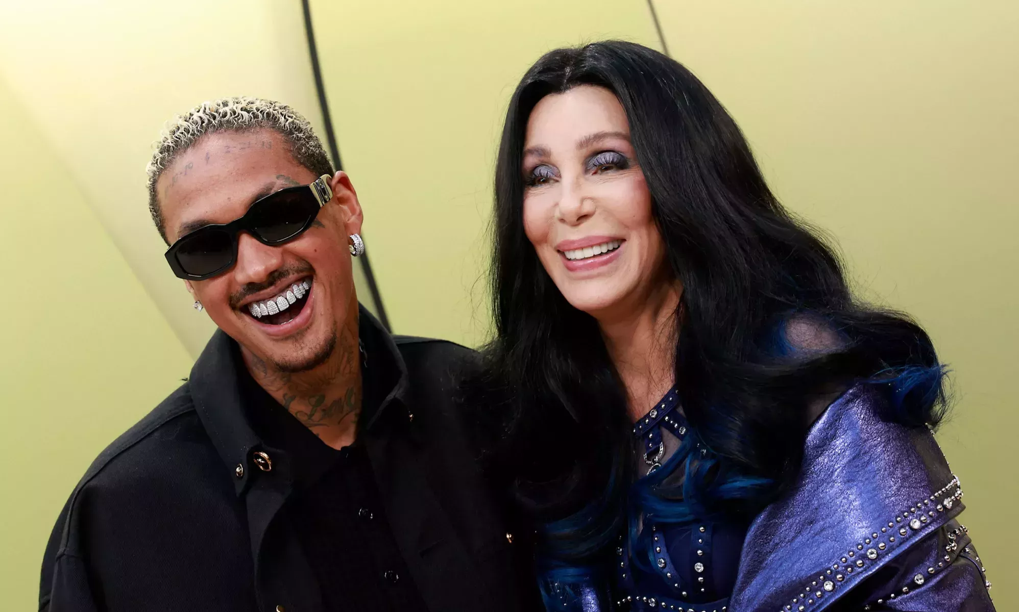 Cher no se inmuta por los 40 años de diferencia de edad con su novio: 