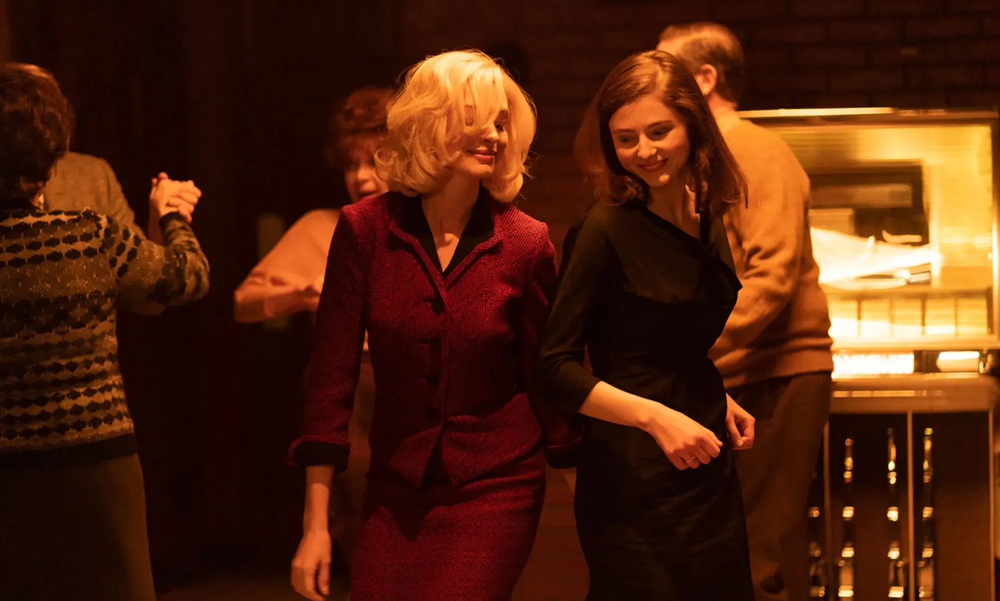 Eileen: un thriller queer protagonizado por Anne Hathaway