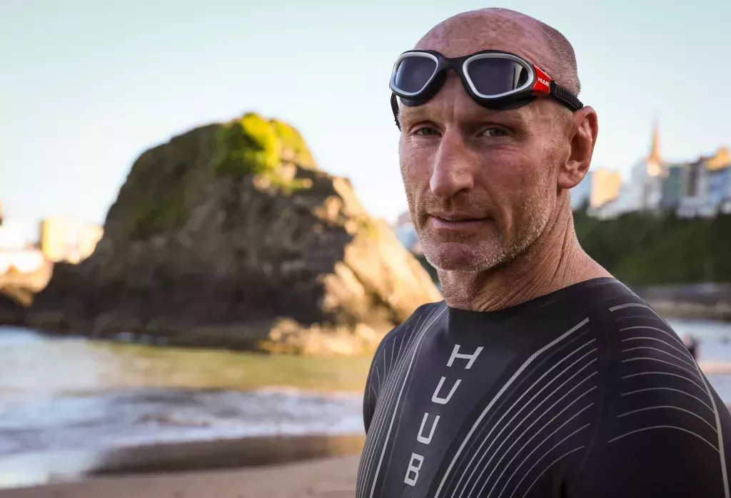 Gareth Thomas prepares to have a final swim ahead of IRONMAN Wales. (Huw Fairclough/Getty Images)