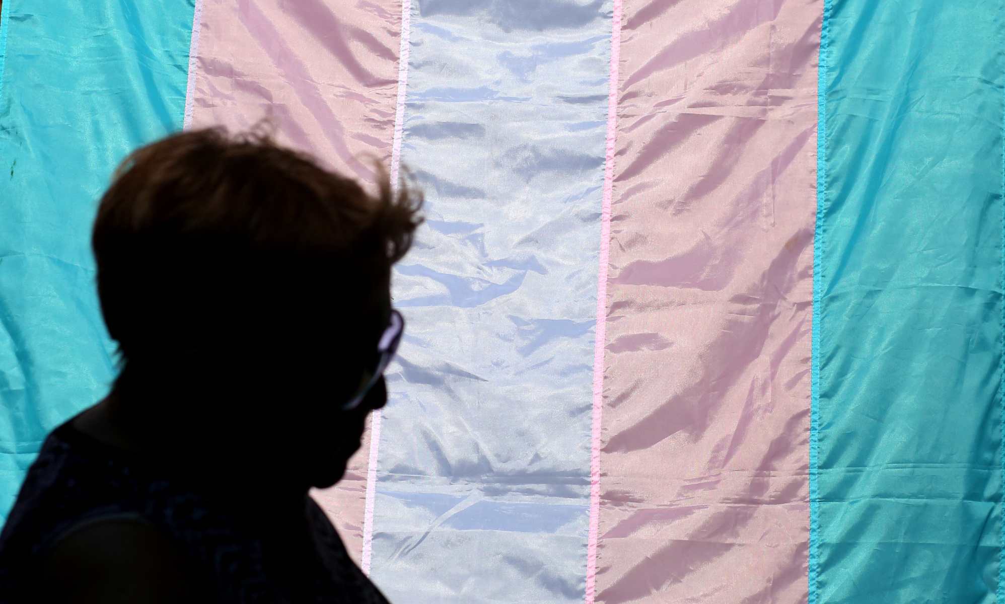 Un tribunal japonés declara "inconstitucional" obligar a esterilizar a las personas transexuales