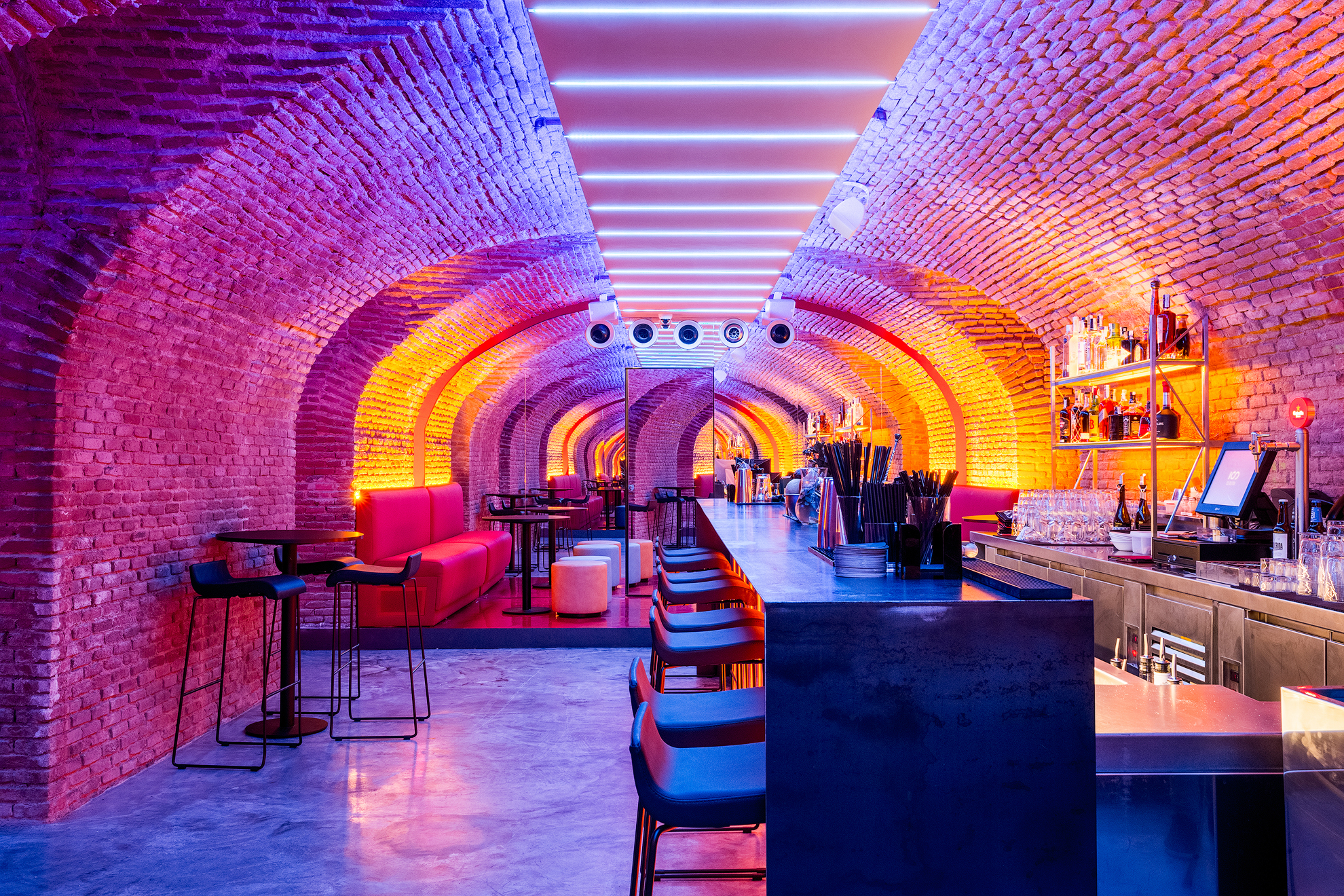 Bala Perdida Club: El Spot Subterráneo de Axel Hotel Madrid