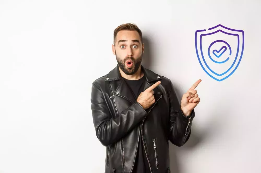 Chaqueta de cuero contra chaqueta vaquera: La batalla definitiva de las chaquetas