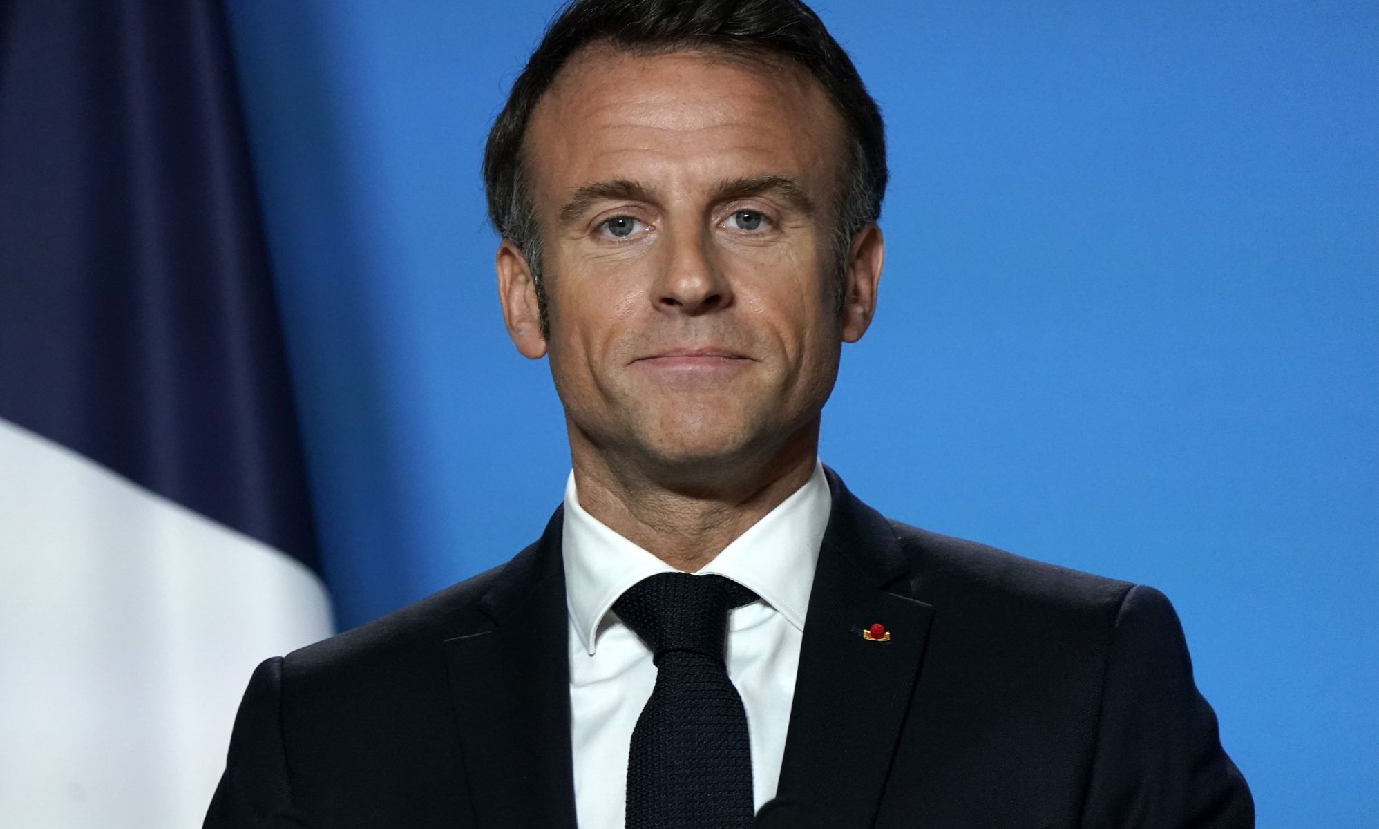 Macron respalda un proyecto de ley que prohíbe el lenguaje sexista en los documentos oficiales del Estado