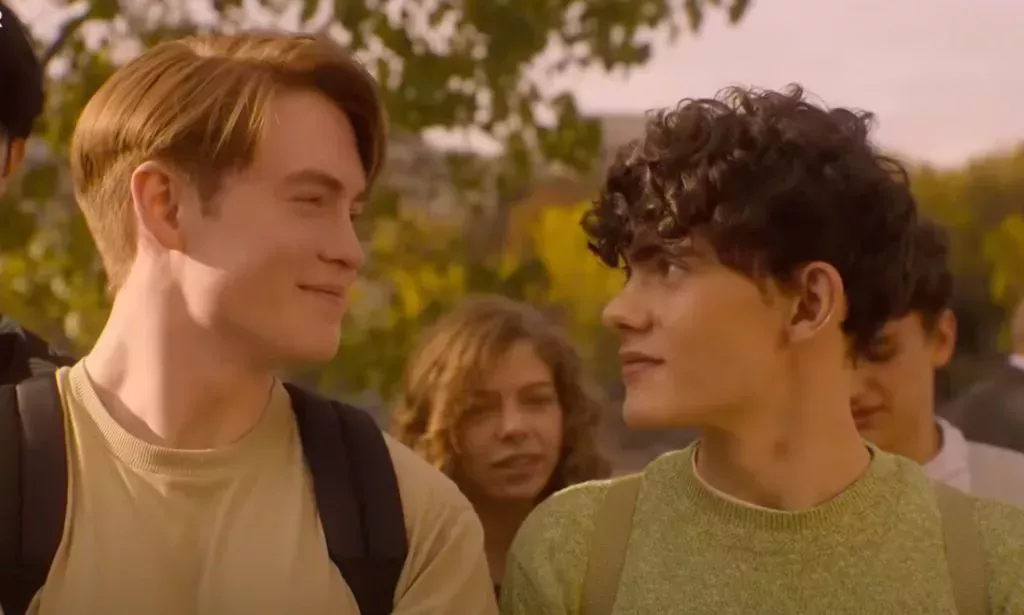 Kit Connor as Nick Nelson and Joe Locke as Charlie Spring in a still from the Heartstopper two trailer.