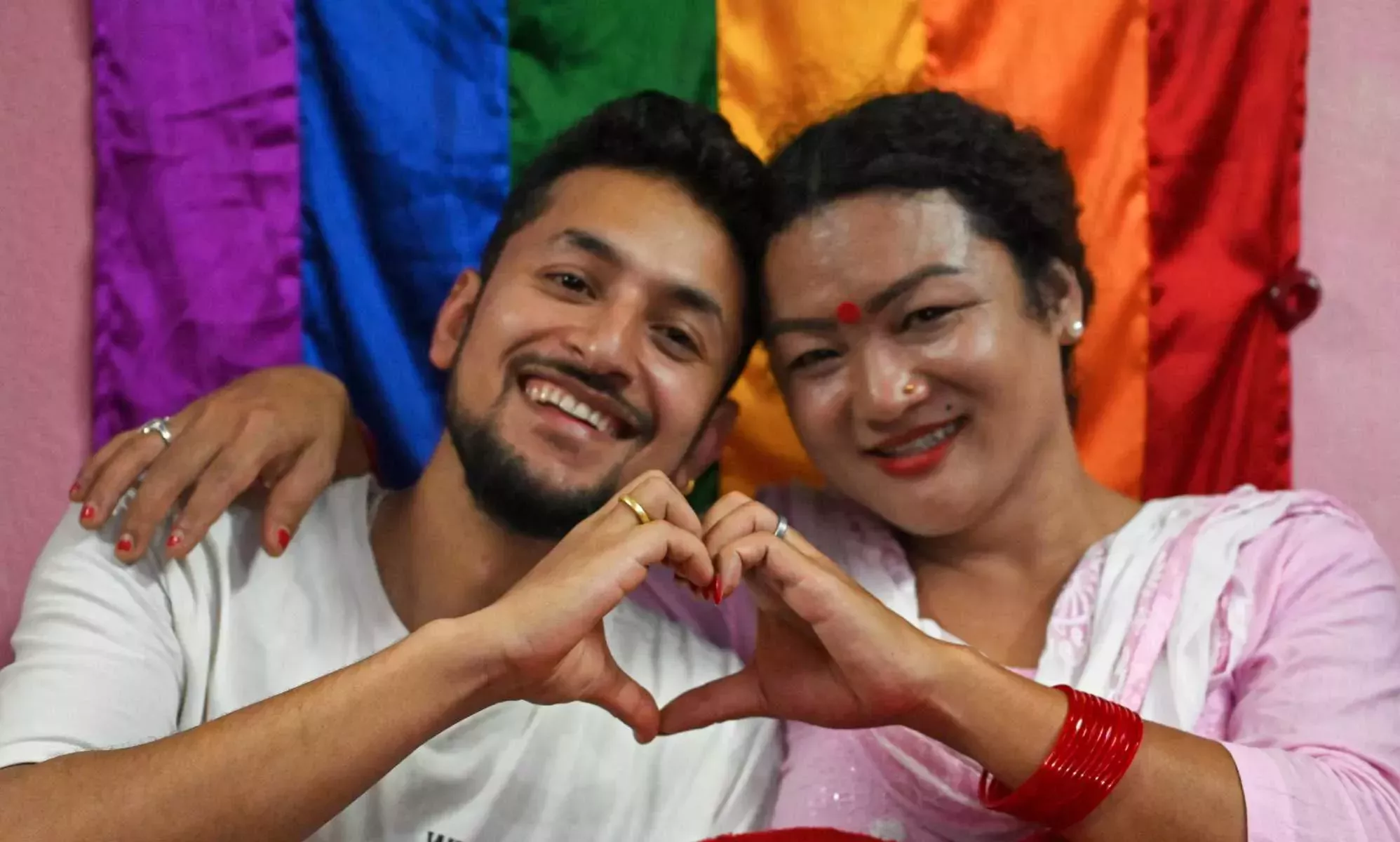 Nepal registra por fin el primer matrimonio homosexual para una pareja LGBTQ