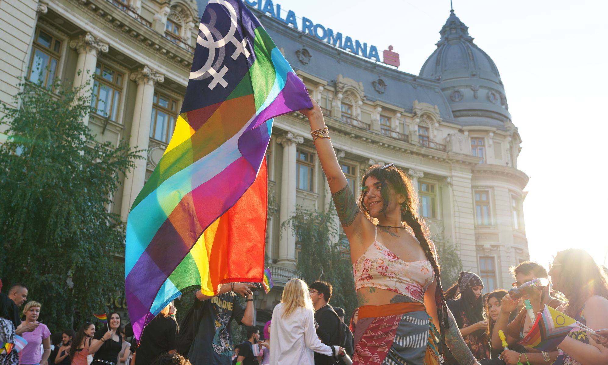 Rumanía "no está preparada" para más derechos LGBTQ+, dice el Primer Ministro