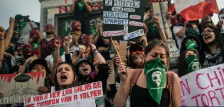 "Violaron nuestros derechos": El proyecto de Constitución de Chile no respeta a las mujeres, según las activistas
