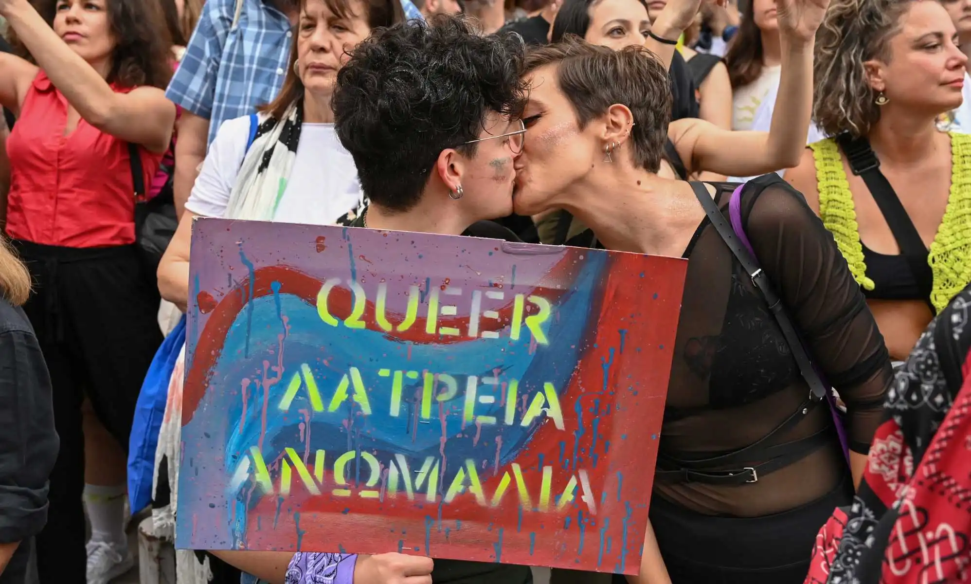 Grecia legalizará el matrimonio entre personas del mismo sexo, pese a la oposición de la Iglesia