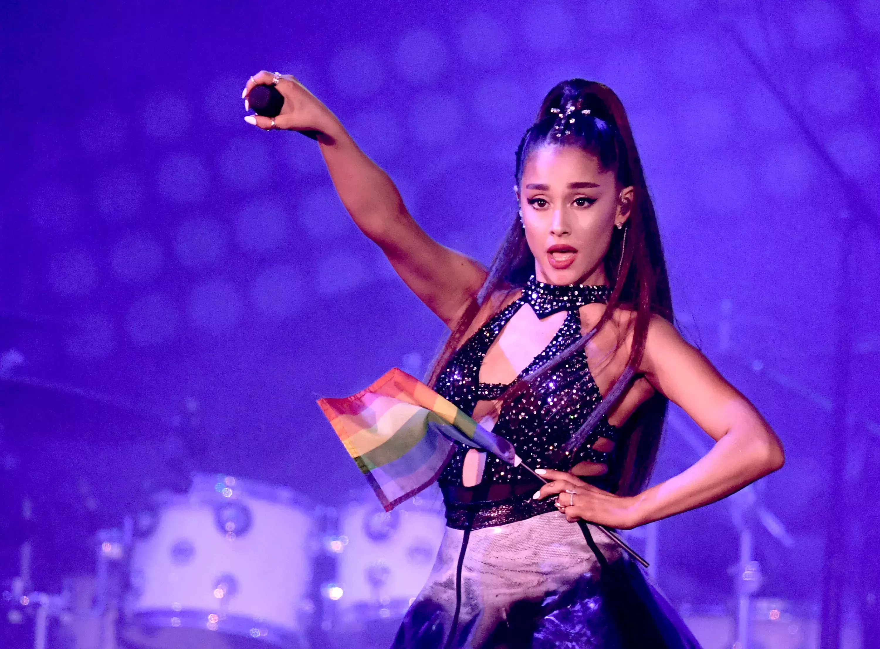 Ariana Grande lanza su nueva era con su nuevo single 'yes, and?