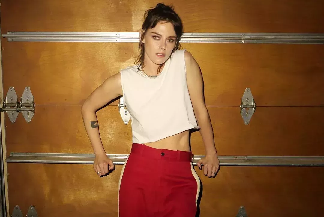 Kristen Stewart reflexiona sobre Crepúsculo y la califica de película gay