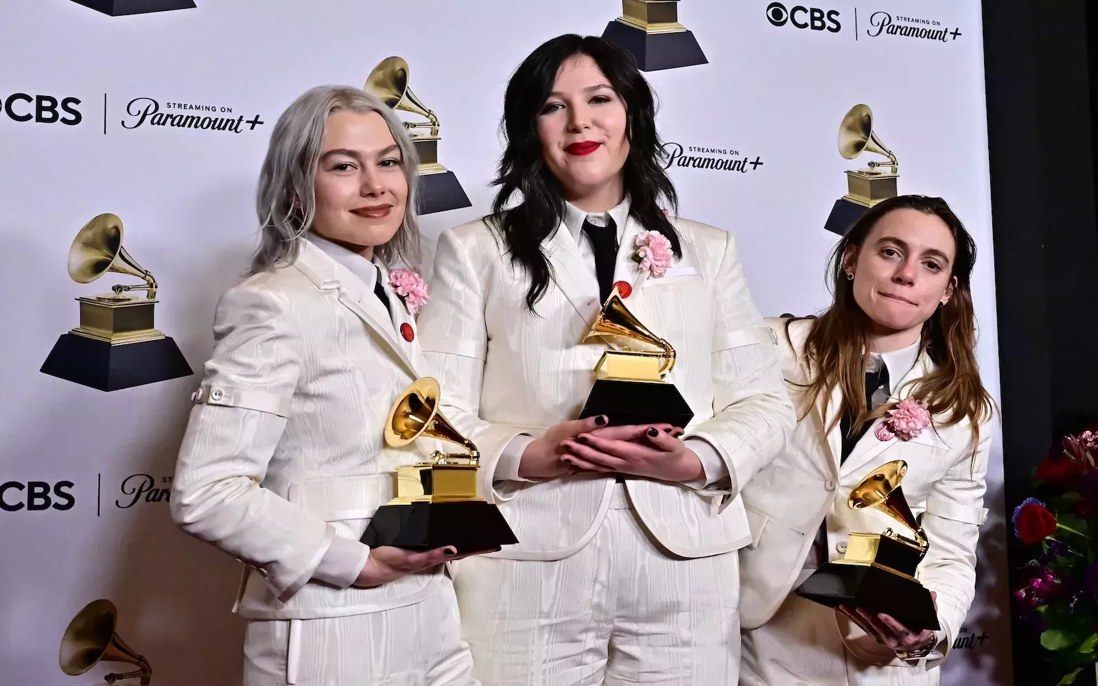 Los Boygenius ganan los Grammy y Phoebe Bridgers se convierte en la estrella más premiada de la noche