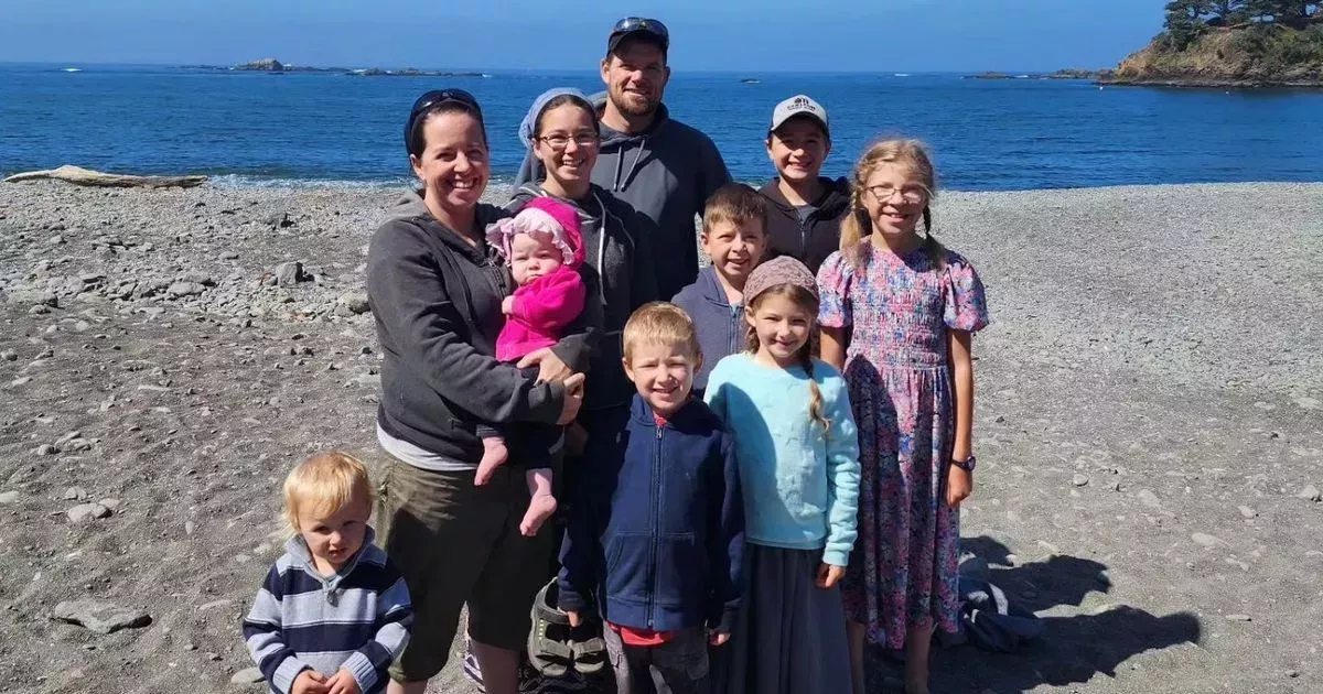 Una familia contraria al colectivo LGBTQ que huy&oacute; a Rusia se arrepiente de su decisi&oacute;n porque la poblaci&oacute;n local no habla ingl&eacute;s