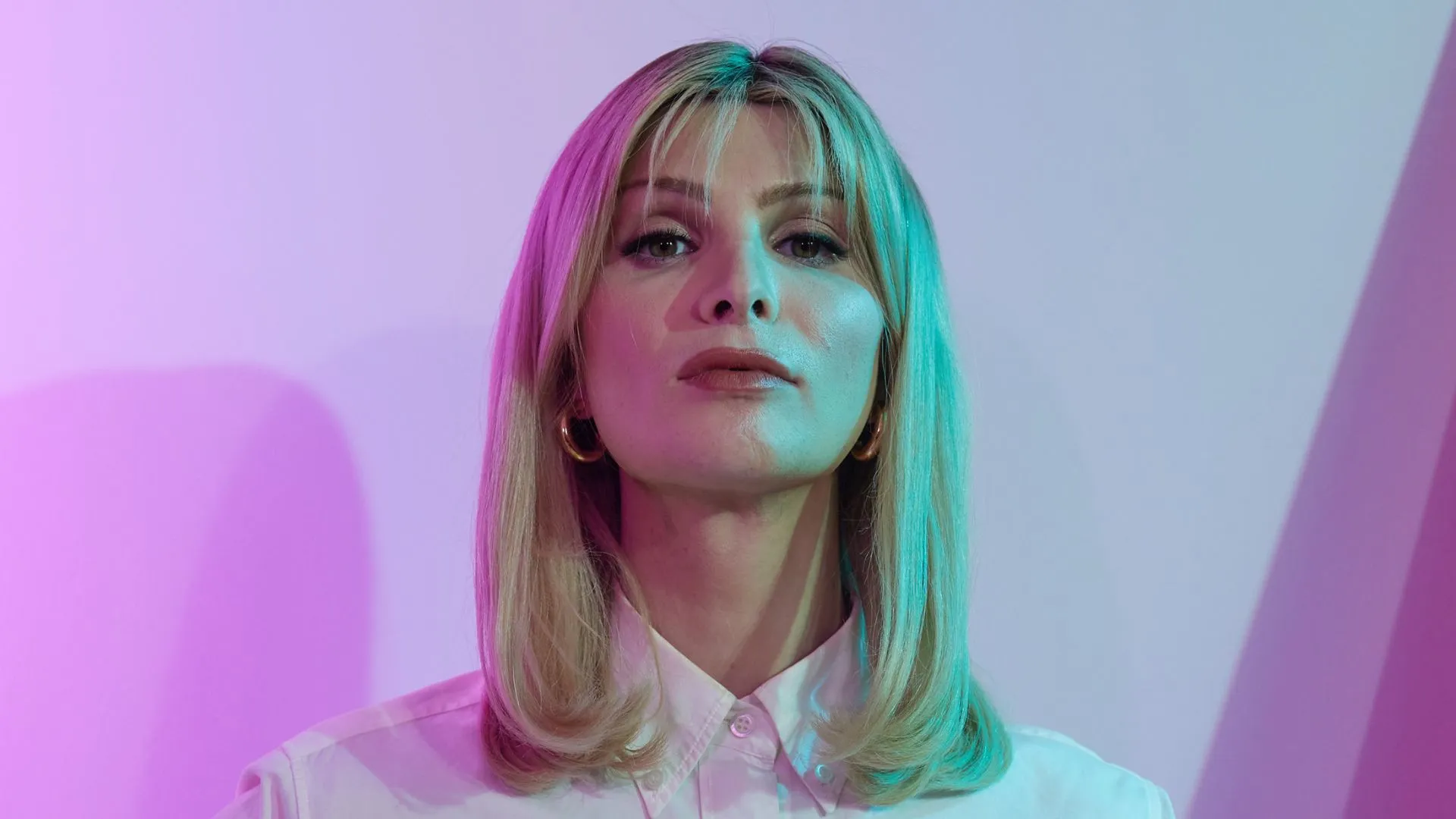 Dylan Mulvaney quiere protagonizar el remake trans de Una rubia muy legal