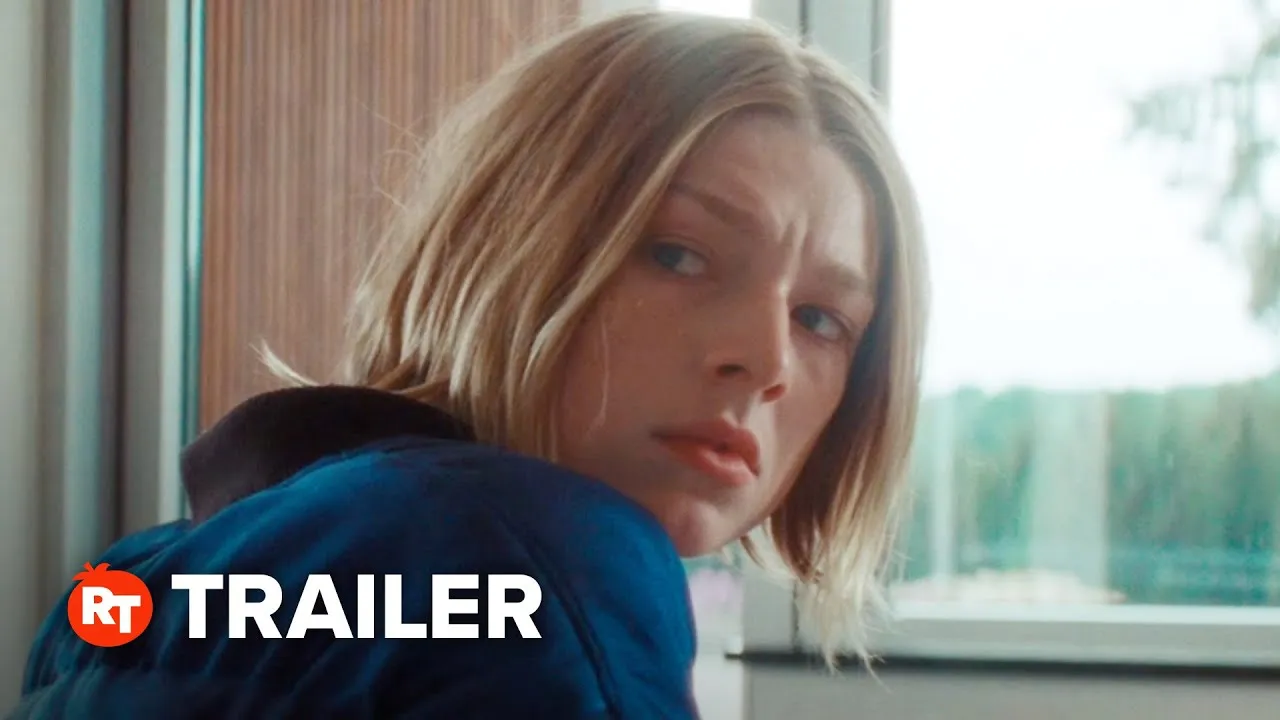 Hunter Schafer protagoniza el tenso y terrorífico tráiler de Cuckoo - y los fans ya están impacientes