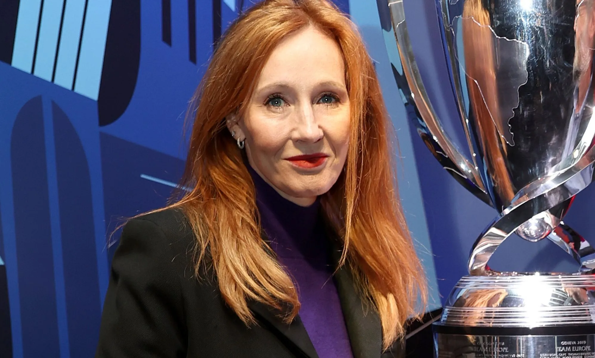 La ira estalla tras las críticas de JK Rowling a las estrellas de Harry Potter