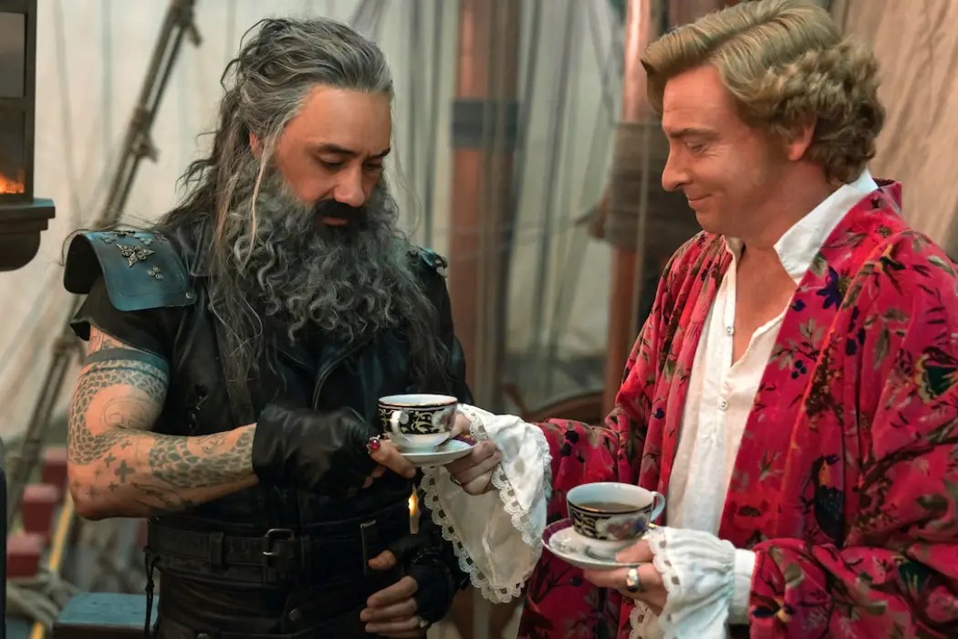 Los fans de Our Flag Means Death recaudan más de $85,000 para ayudar a jóvenes trans