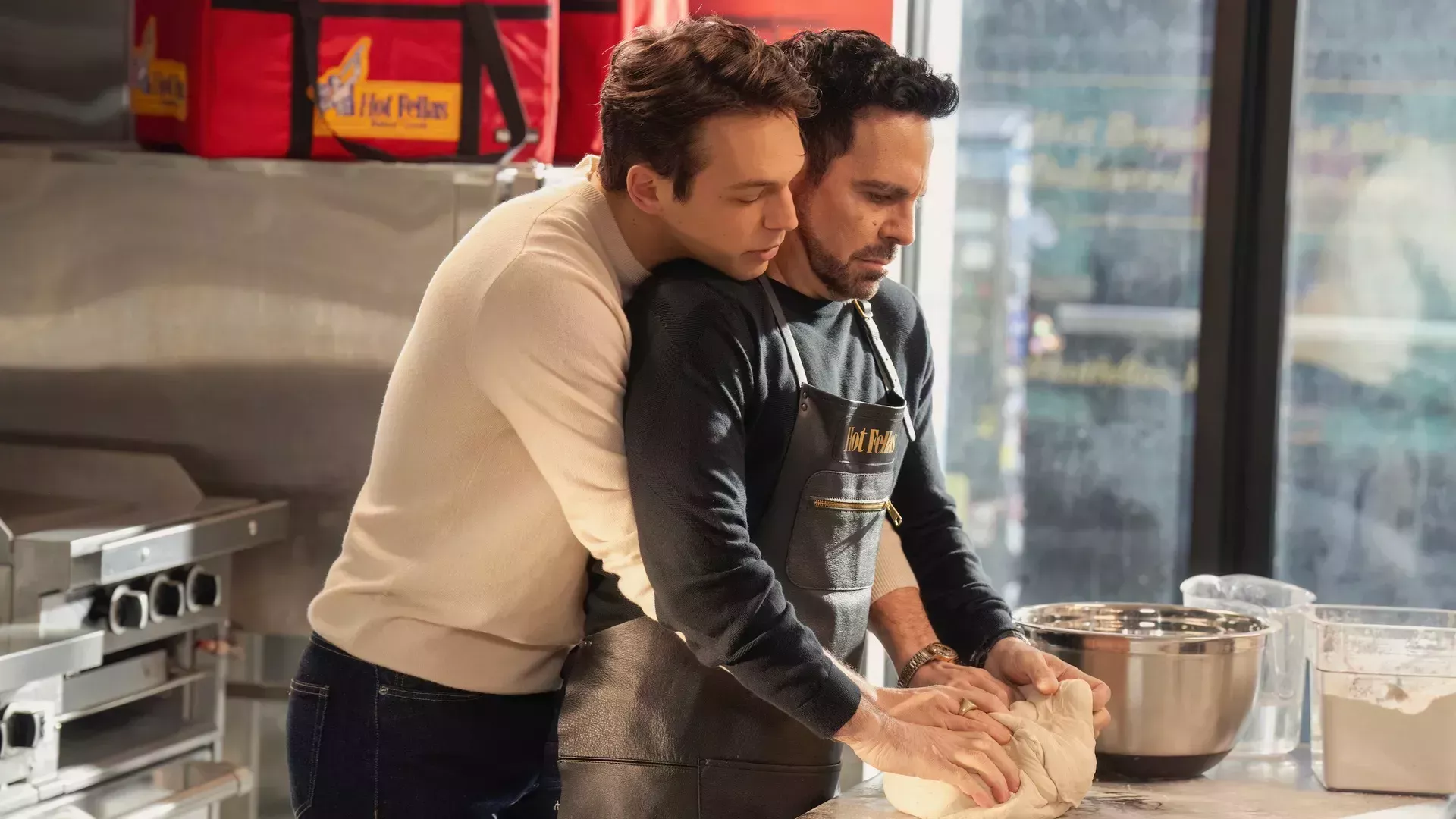 El actor de And Just Like That pide 'más escenas de sexo' en la temporada 3: 'Me gusta ser sexualizado a los 65'