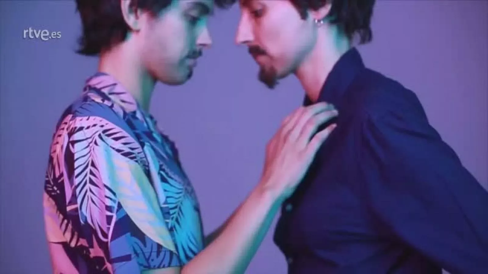 Más del 80% de las mujeres lesbianas y bisexuales han sufrido violencia por su orientación sexual, según Igualdad