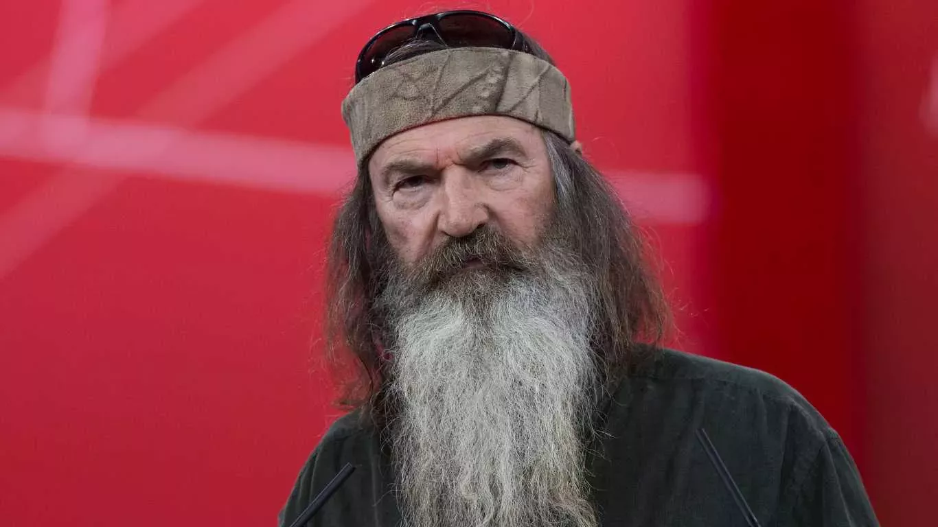 Fallece Phil Robertson, la estrella de Duck Dynasty conocida por sus comentarios anti-LGBTQ+