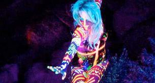 Ke$ha presenta nuevo videoclip; "Your love is my drug".