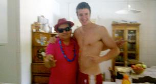 Alex Lequio, hijo de Ana Obregón, se quita la camiseta