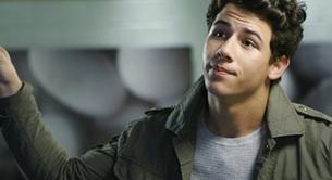 Nick Jonas no tiene nada mejor que hacer que versionar a Lady Gaga