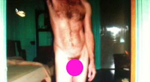 Tras la ruptura de REM, Michael Stipe se desnuda al completo