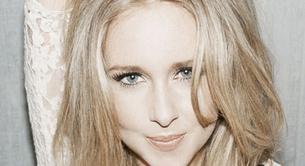 Diana Vickers te regala otra canción si le twiteas: 'Kiss Of A Bullet'