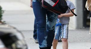 Los hijos de Britney Spears heredan su costumbre de andar descalza por la calle