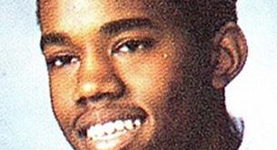 Mira a Kanye West rapeando en 1996