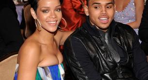 Rihanna está persiguiendo a Chris Brown