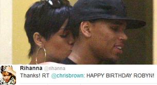 Rihanna aviva la llama de la polémica: retwitea a Chris Brown públicamente