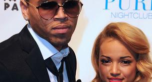La novia de Chris Brown está amenazada de muerte por los fans de Rihanna