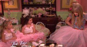 Taylor Swift tomándose un té con las niñas de moda: Sophia Grace y Rosie